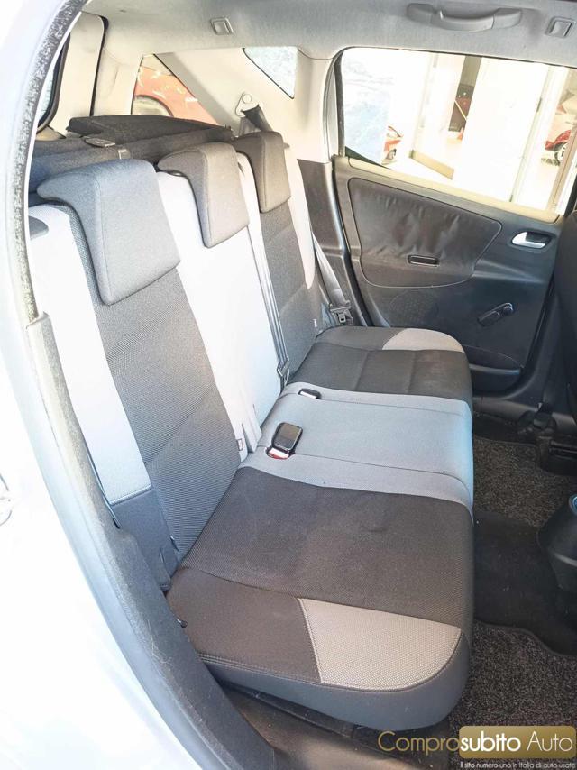 PEUGEOT 207 1.4 8V 75CV SW X Line