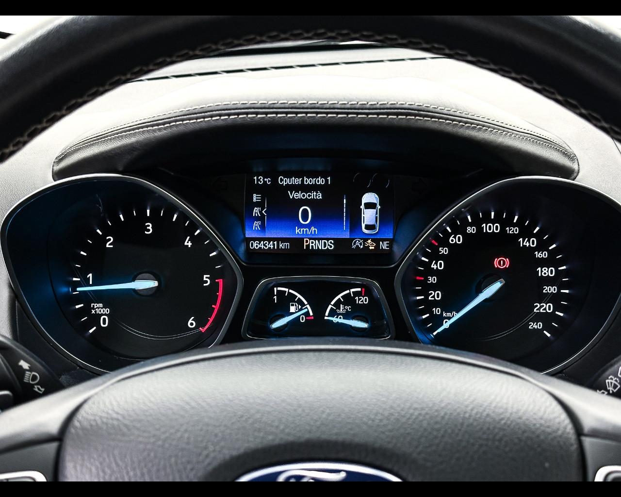 FORD Kuga 2ª serie - Kuga 2.0 TDCI 180 CV S&S 4WD Powershift Vign