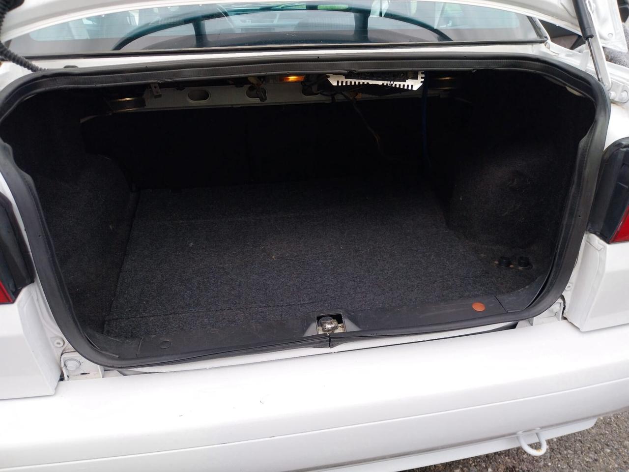 Alfa Romeo 155 1.8i Twin Spark cat Silverstone