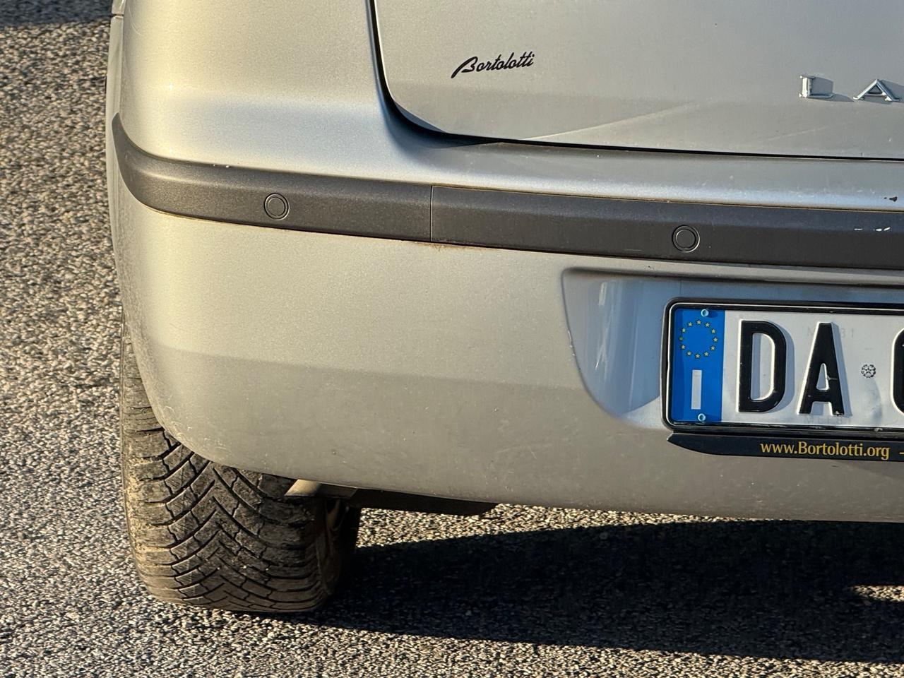 Renault Clio 1.2 16V 65CV 5 porte