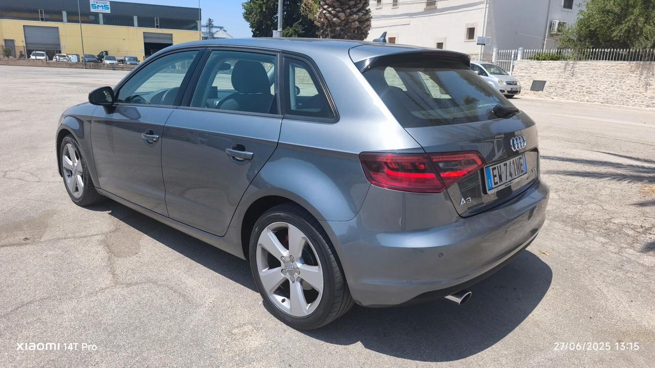 Audi A3 SPB 1.6 TDI 105CV S-TRONIC ATTRACTION 2014