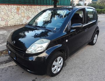 Daihatsu Sirion 1.0 Hiro