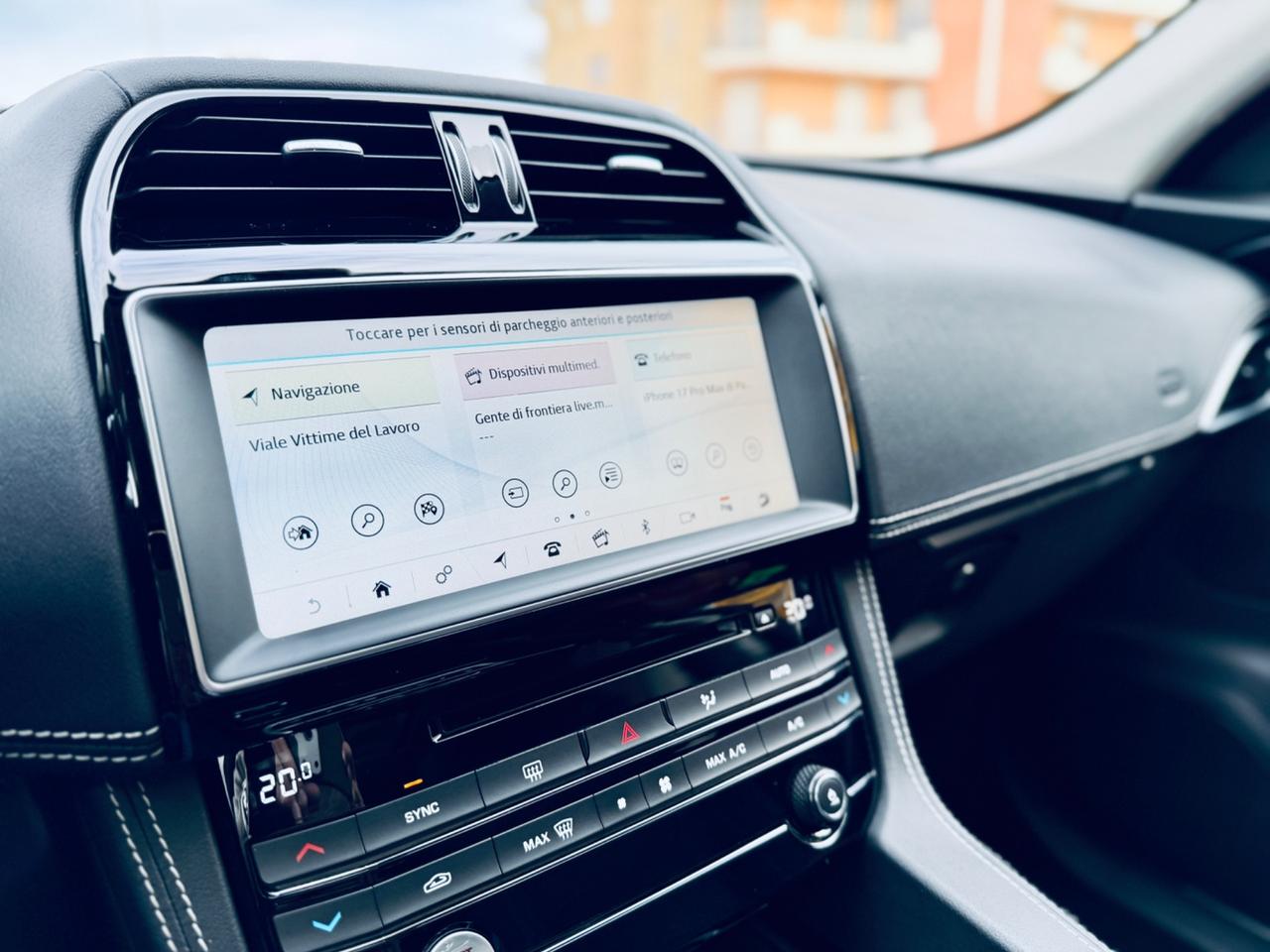 Jaguar F-Pace 2.0 D 180 CV AWD aut. R-Sport