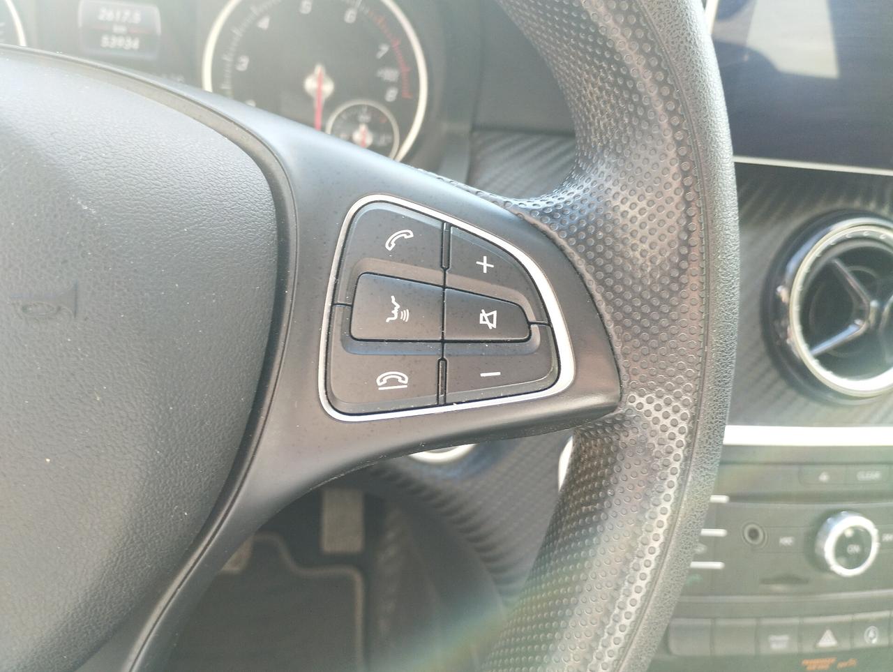 Mercedes-benz GLA 180 Business