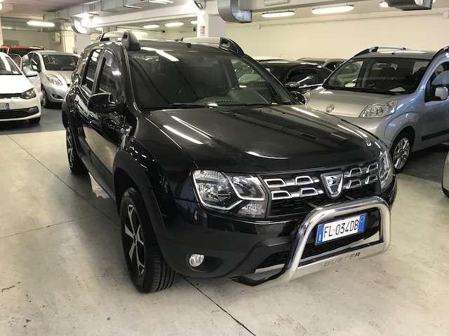 Dacia Duster 1.5 dci Laureate 4x2 / EURO6 / GANCIO TRAINO /