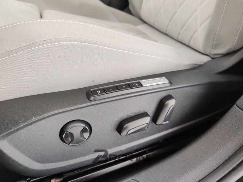 Volkswagen Golf Golf 1.5 tsi evo Style 130cv