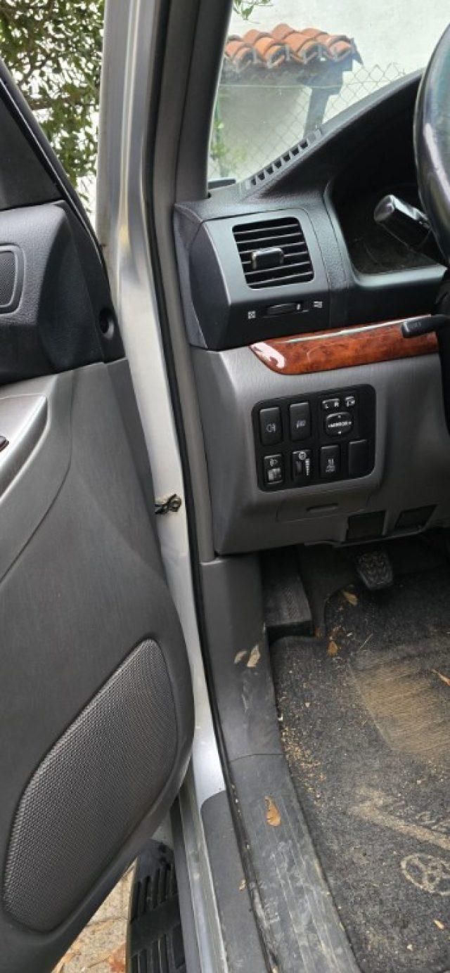 TOYOTA Land Cruiser 3.0 D-4D 16V cat 5 porte Sol