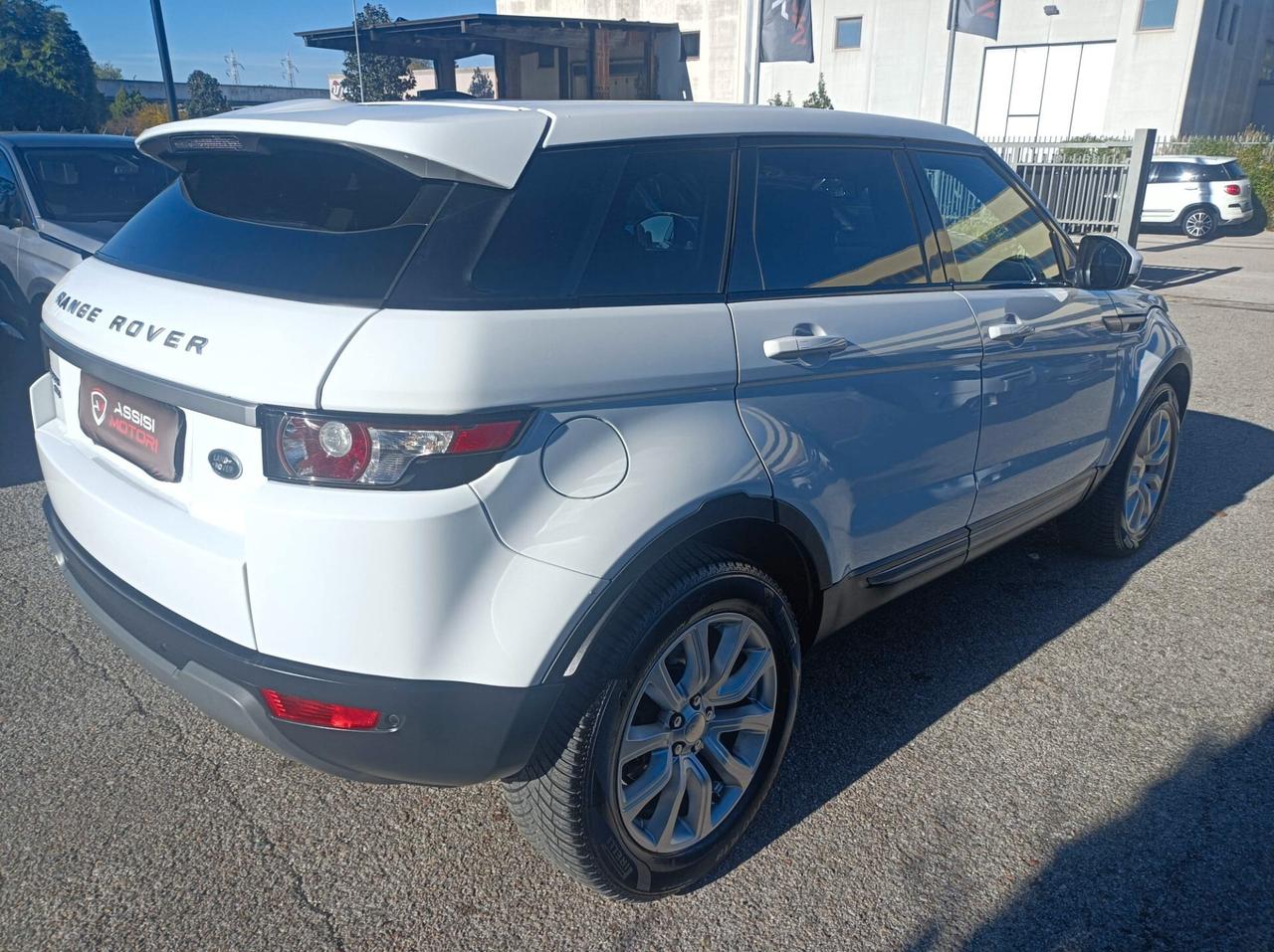 Land Rover Range Evoque 2.2 TD4 5p. Dynamic
