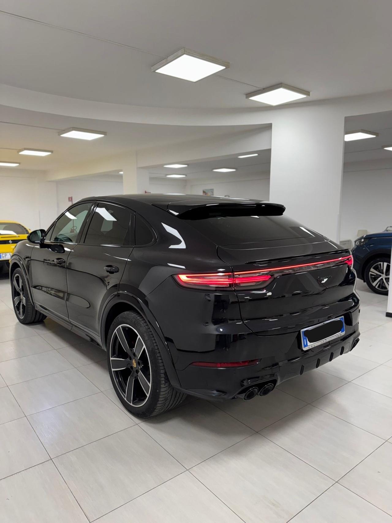 Porsche Cayenne. Coupe 3.0 V6 Platinum Edition