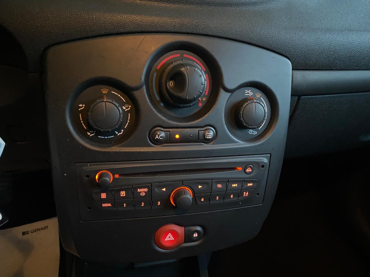 Renault Clio 1.2 16V 5 porte Dynamique--- KM CERTIFICATI ---PER NEOPATENTATI