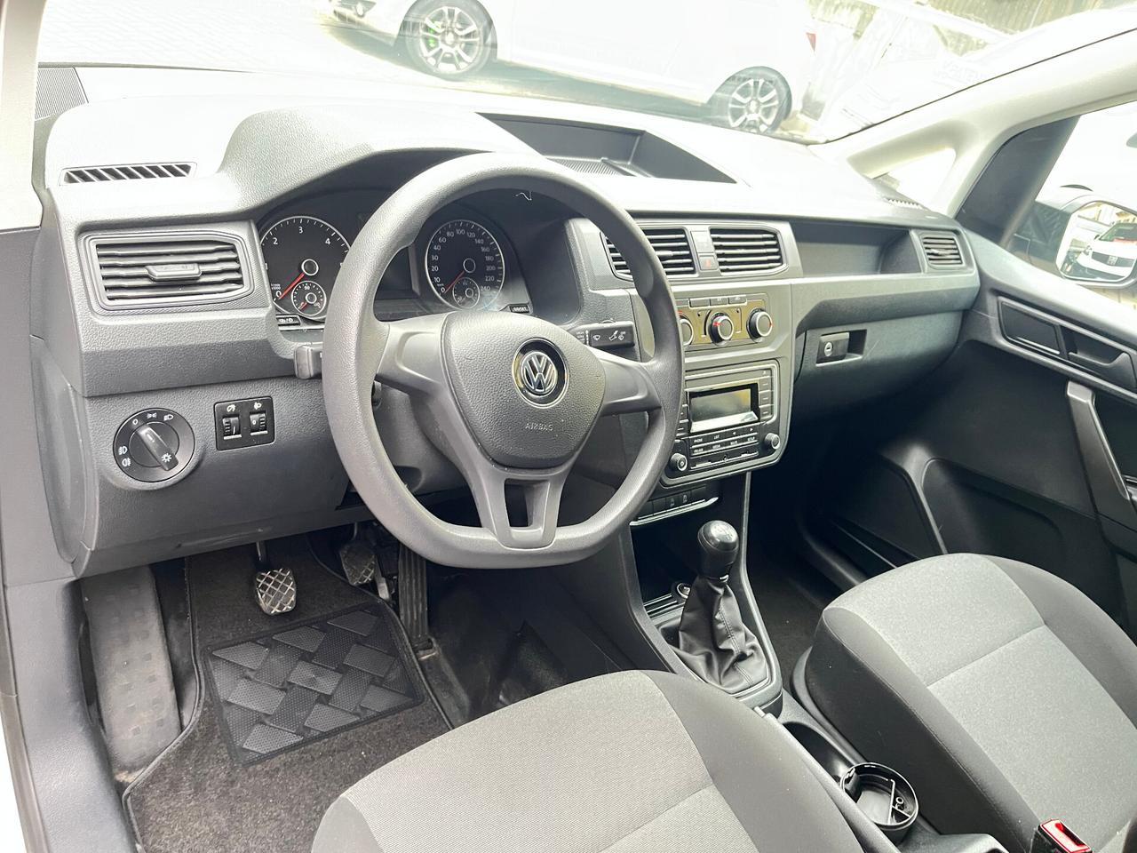 VOLKSWAGEN CADDY 2.0 TDI - KM 27.187 - PORTATA 659 KG. - ANCHE PER NEOPATENTATI - AUTOCARRO 2 POSTI