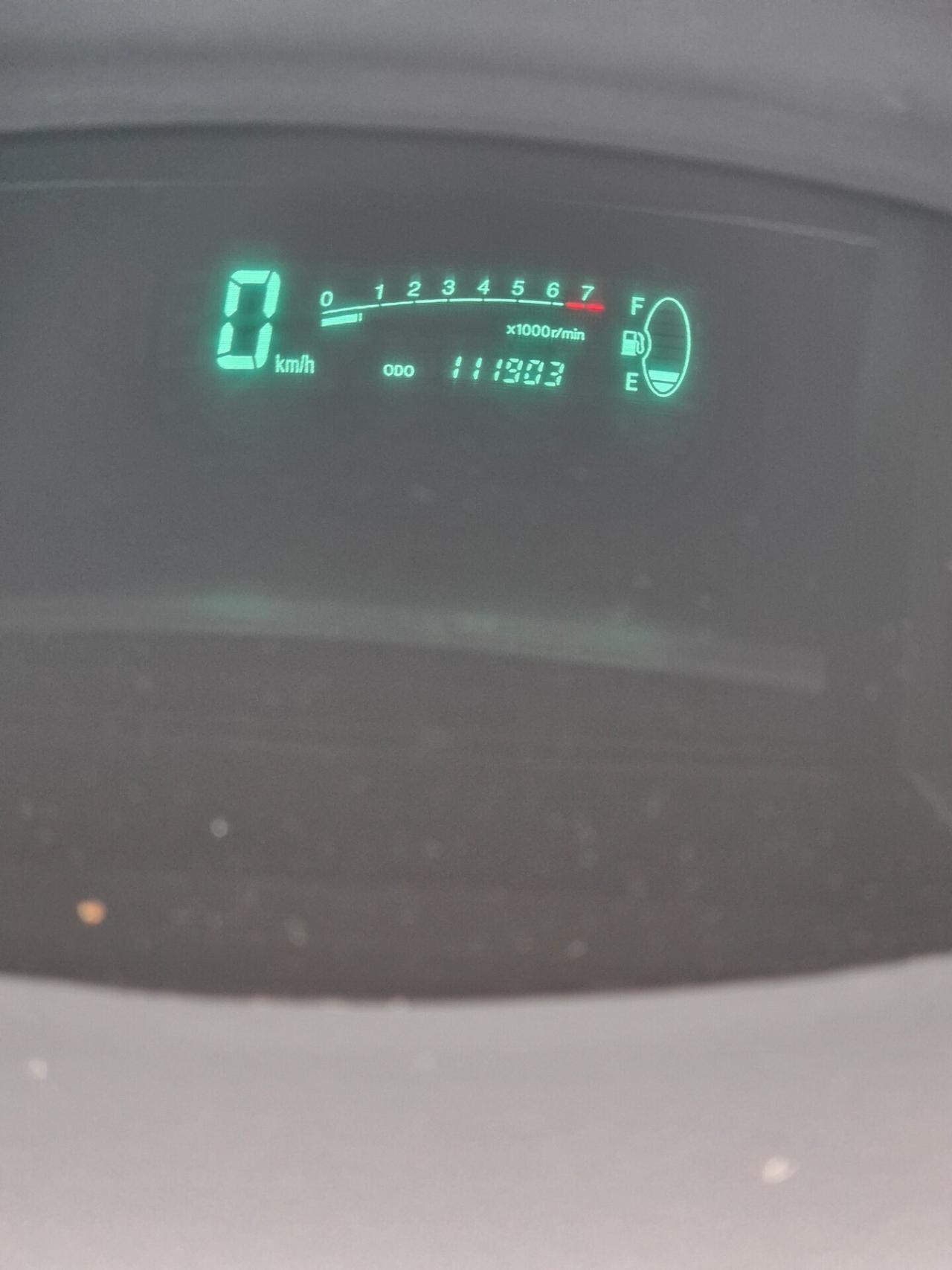 Toyota Yaris 1.0i 16V cat 5 porte neopatentati