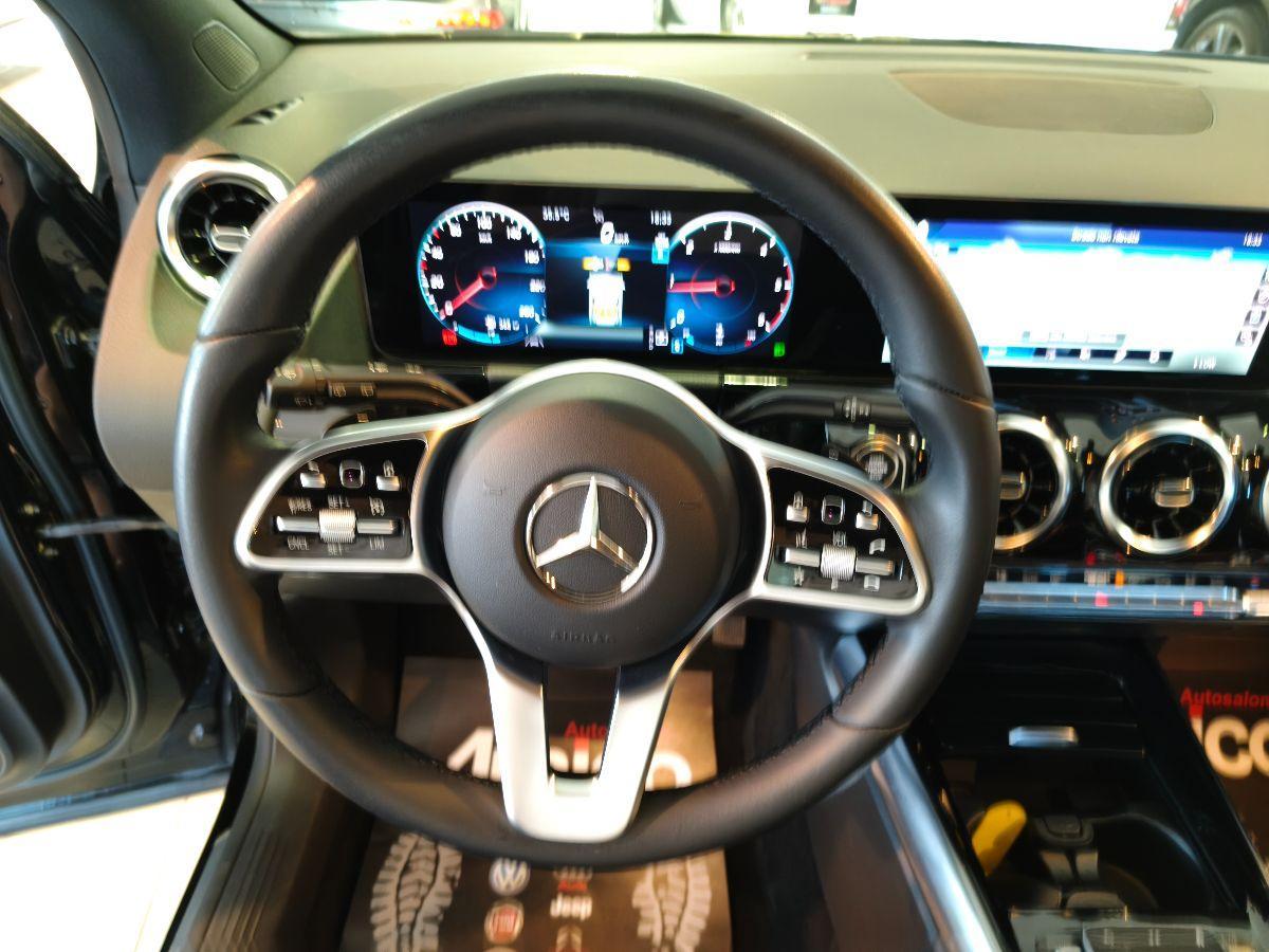 MERCEDES Classe GLA 180 d 2.0 Automatic Sport Plus
