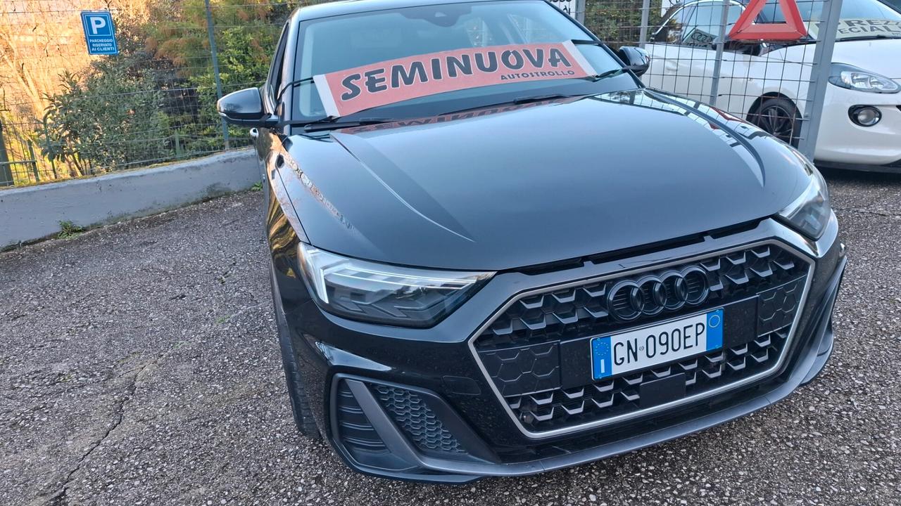 Audi A1 SPB 40 TFSI S tronic line edition
