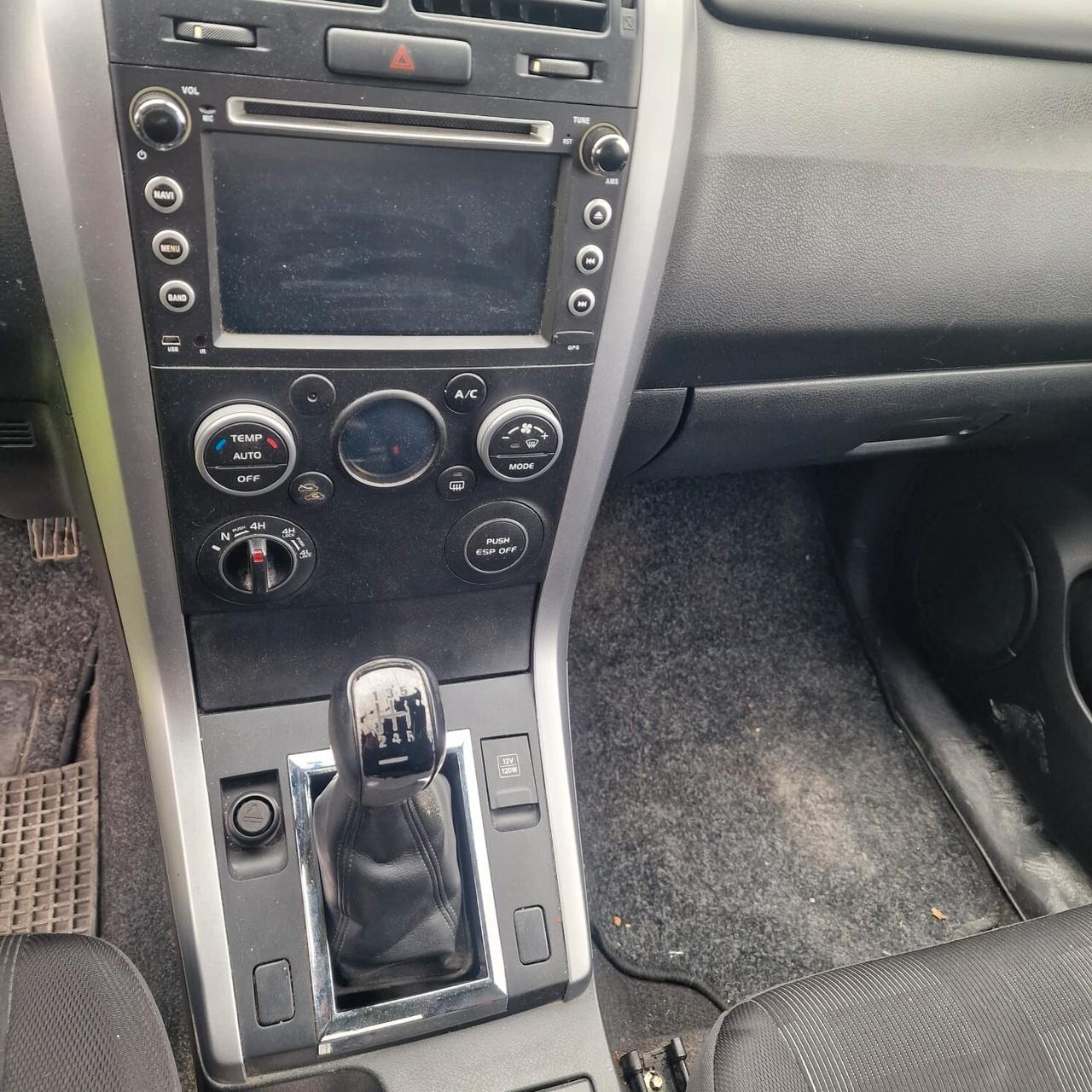 Suzuki Grand Vitara 1.9 DDiS 3p. CARRELLO COMPRESO NEL PREZZO