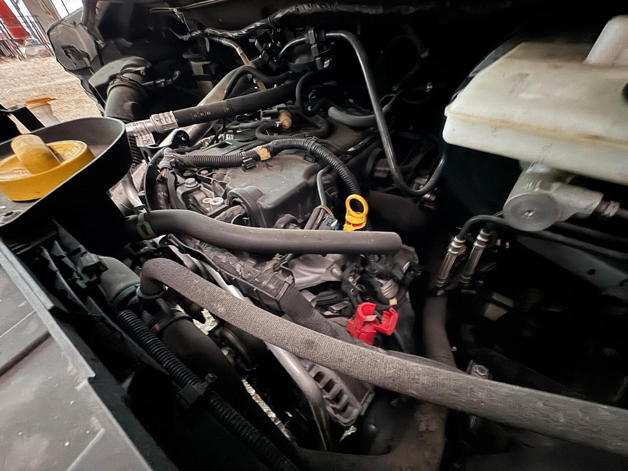 Nissan NV400 (o Interstar) + Gru Fassi F28 - INCIDENTATO