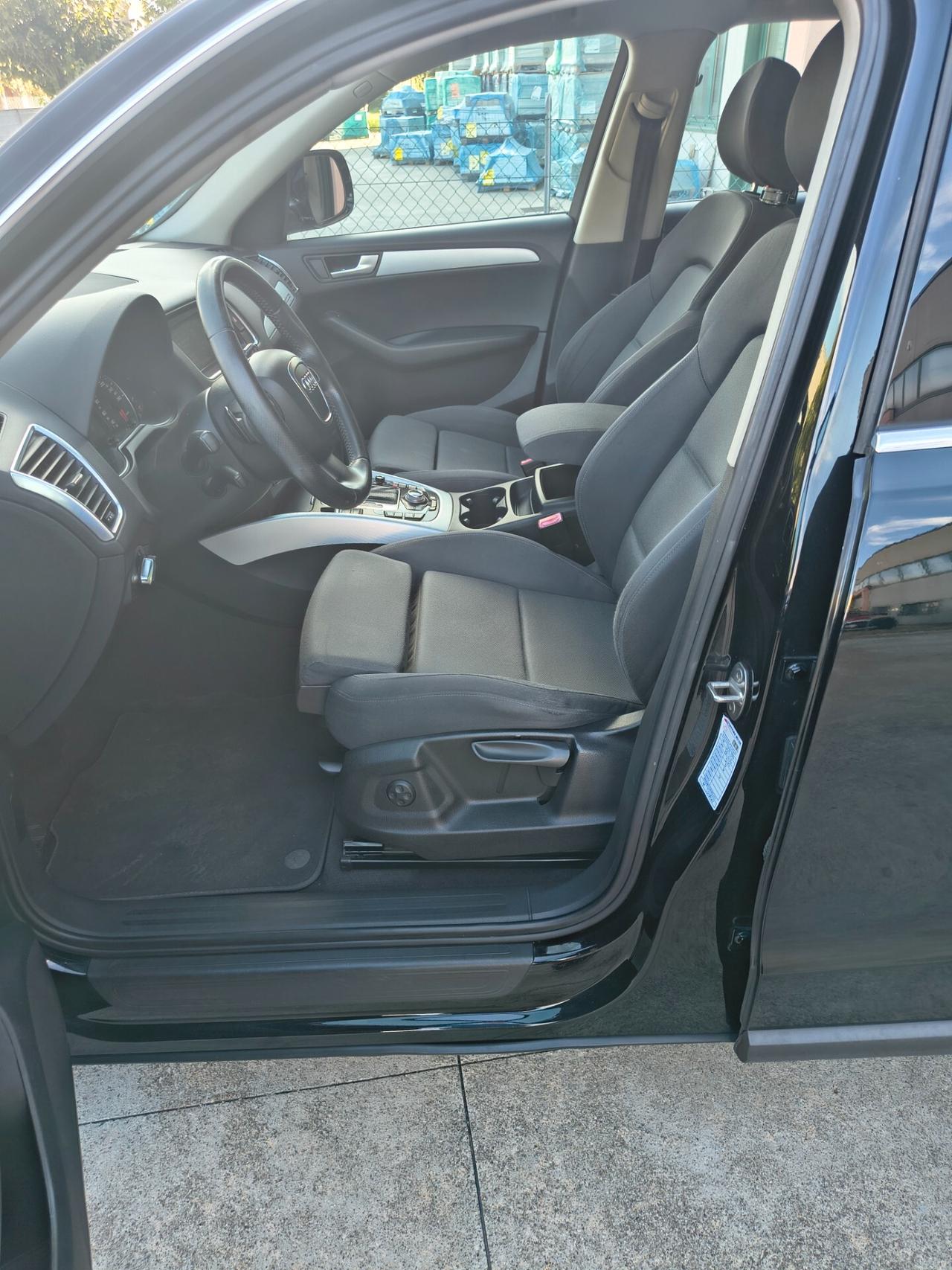 Audi Q5 2.0 TDI 170 CV quattro