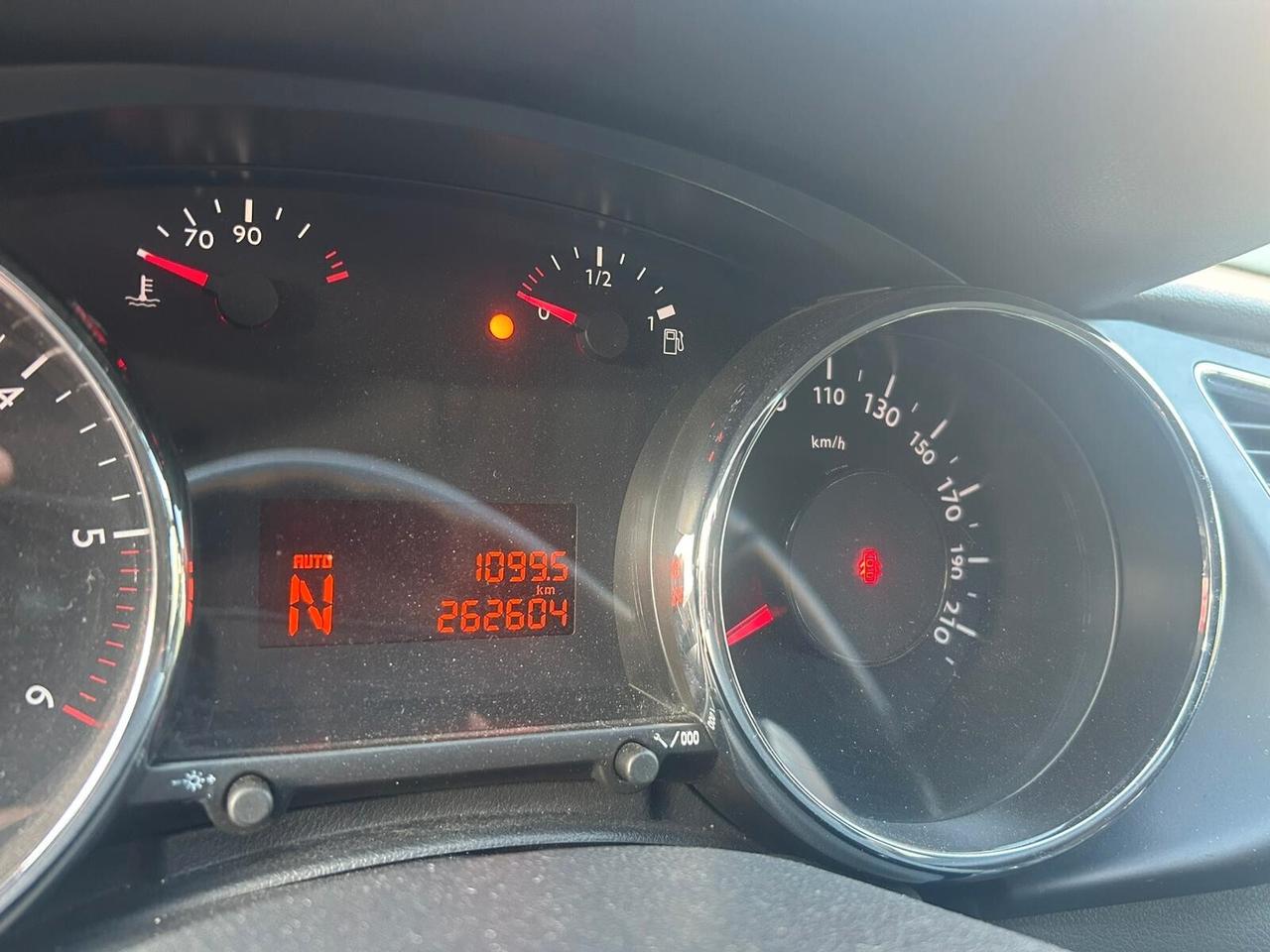 Peugeot 3008 1.6 HDi 110CV Aut.