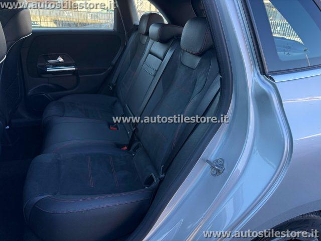 MERCEDES-BENZ B 180 d Automatic Premium
