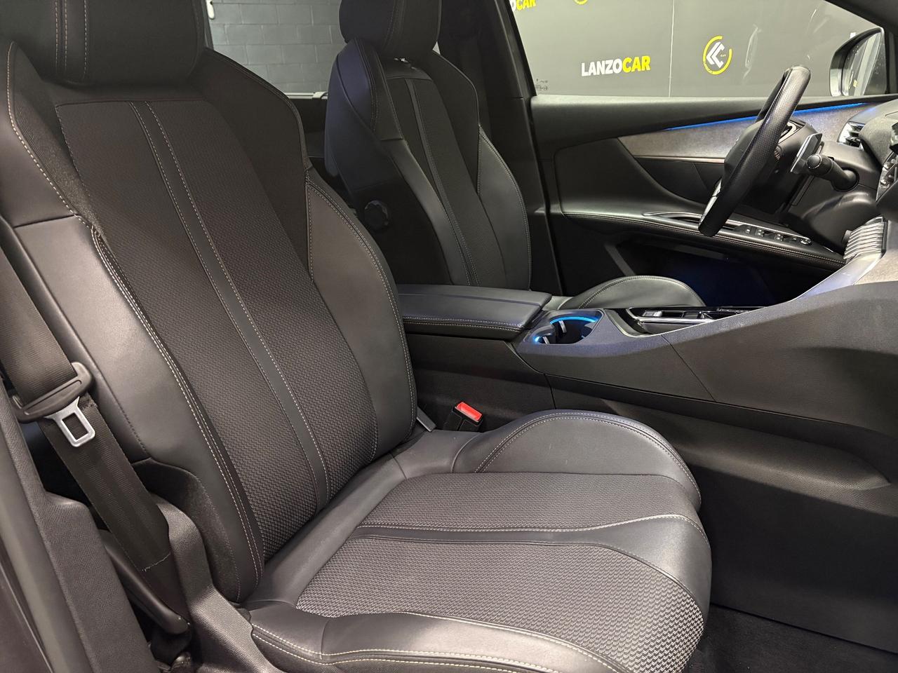 Peugeot 5008 1.5 GT 130CV 7 POSTI