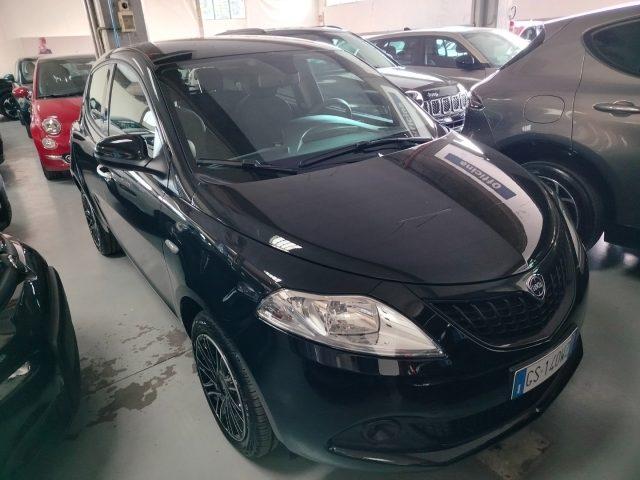 LANCIA Ypsilon 1.0 FireFly 5 porte S&S Hybrid Silver Plus