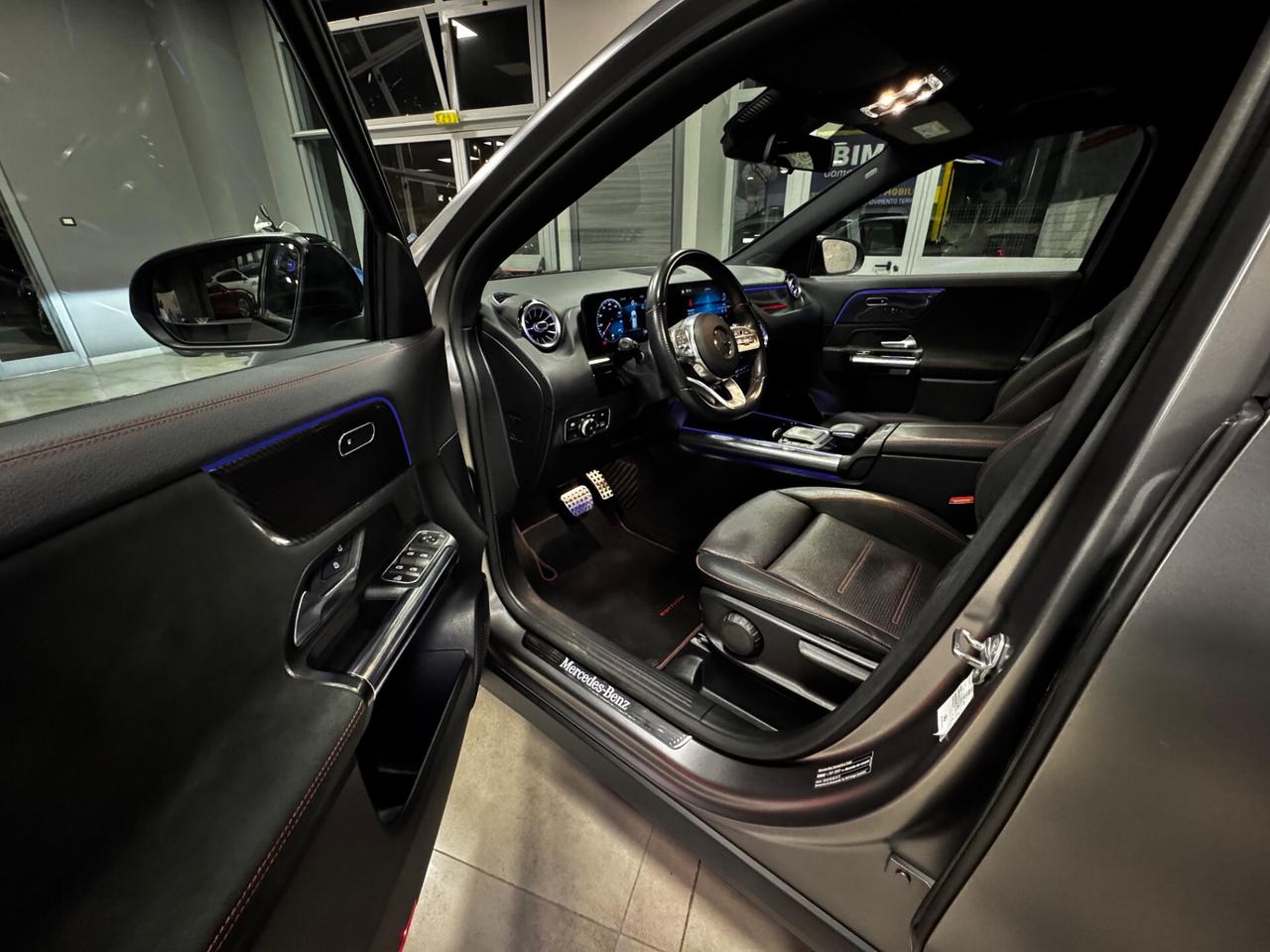 MERCEDES GLA 220CDI AT8 AMG EDITION PREMIUM