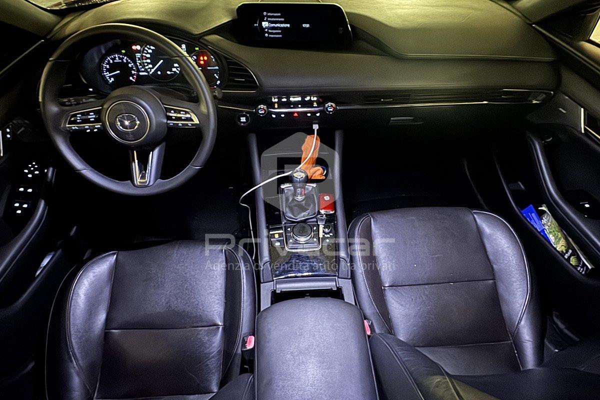 MAZDA Mazda3 2.0L e-Skyactiv-G M Hybrid Exclusive