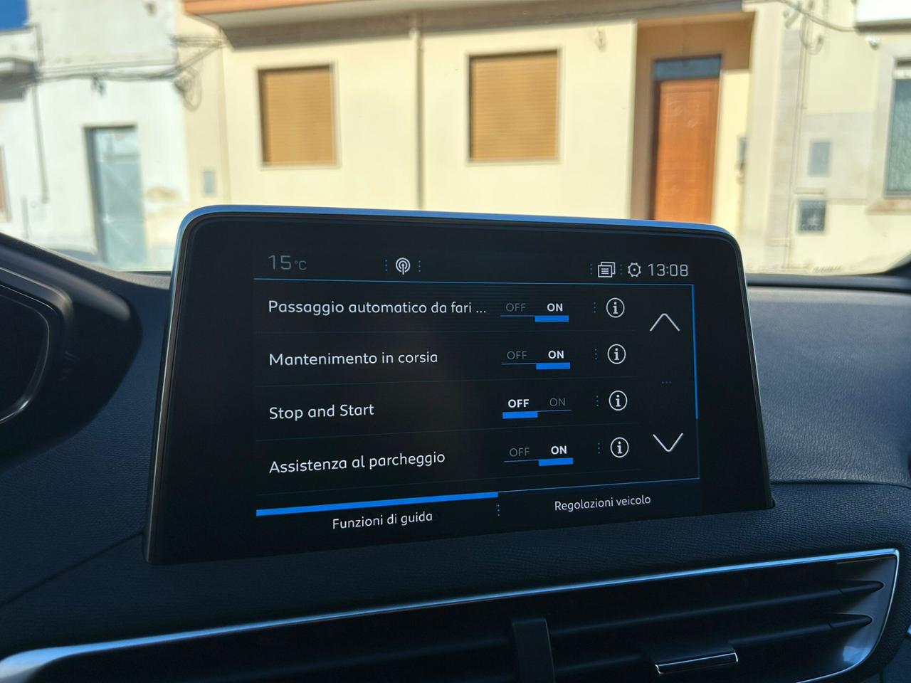 Peugeot 3008 1.5 BlueHDi EAT8 GT-LINE TETTO-2018