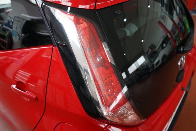 TOYOTA Aygo 1.0 VVT-i 69 CV 5 porte x-cool