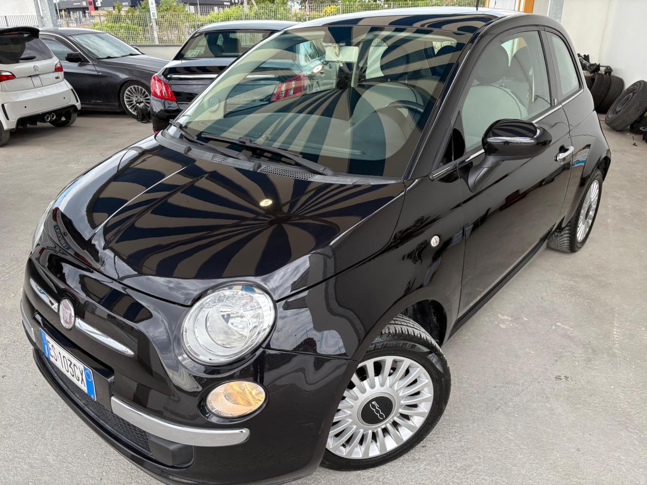 Fiat 500 1.2 Lounge 128000km
