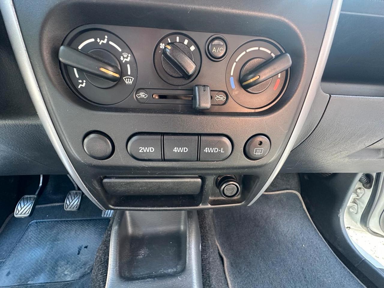 Suzuki Jimny 1.5 DDiS cat 4WD Special