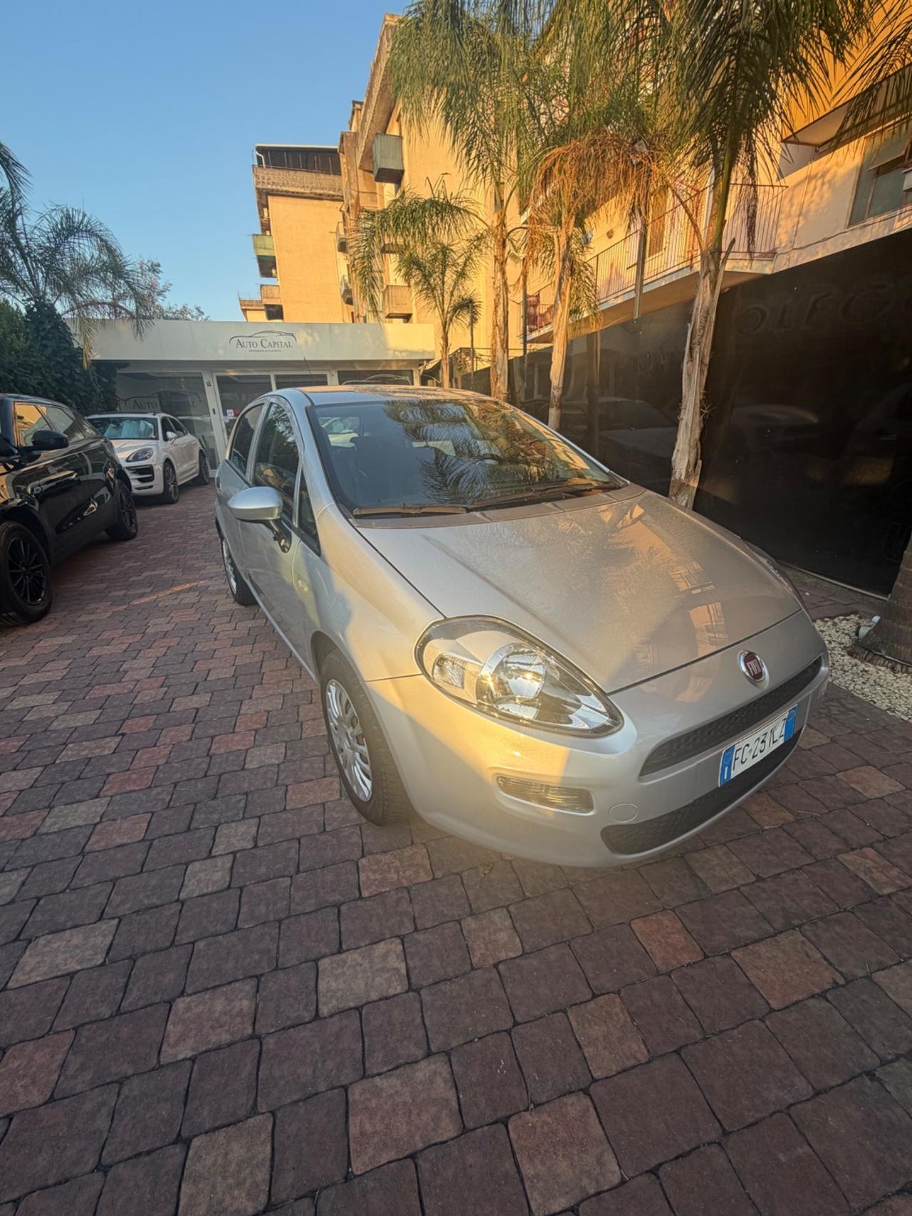 Fiat Punto 1.4 8V 5 porte benzina gol