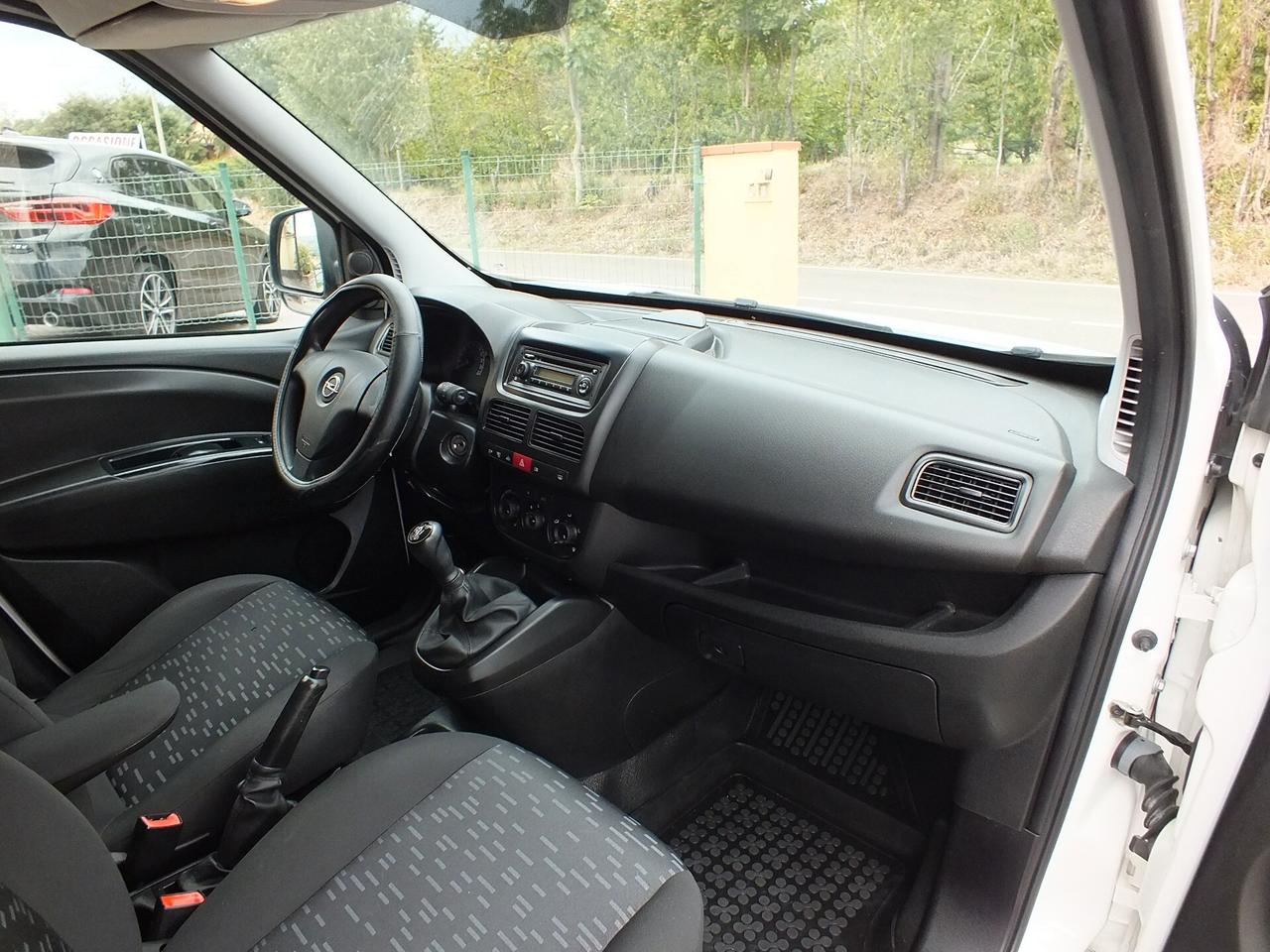 OPEL COMBO 1.3 CDTI 2-POSTI AUTOCARRO