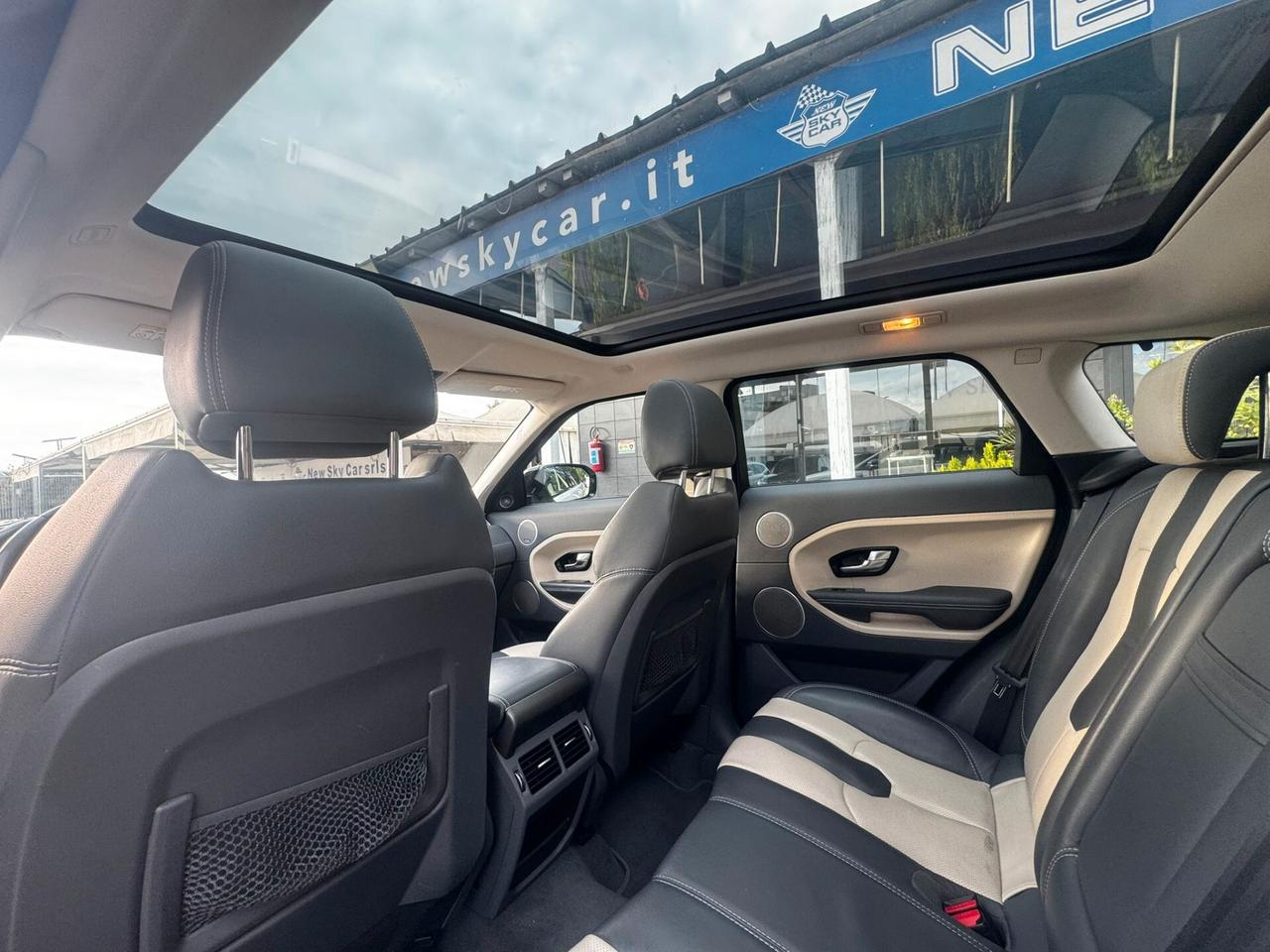 Land Rover Evoque 2.2 TD4 5p. Dynamic