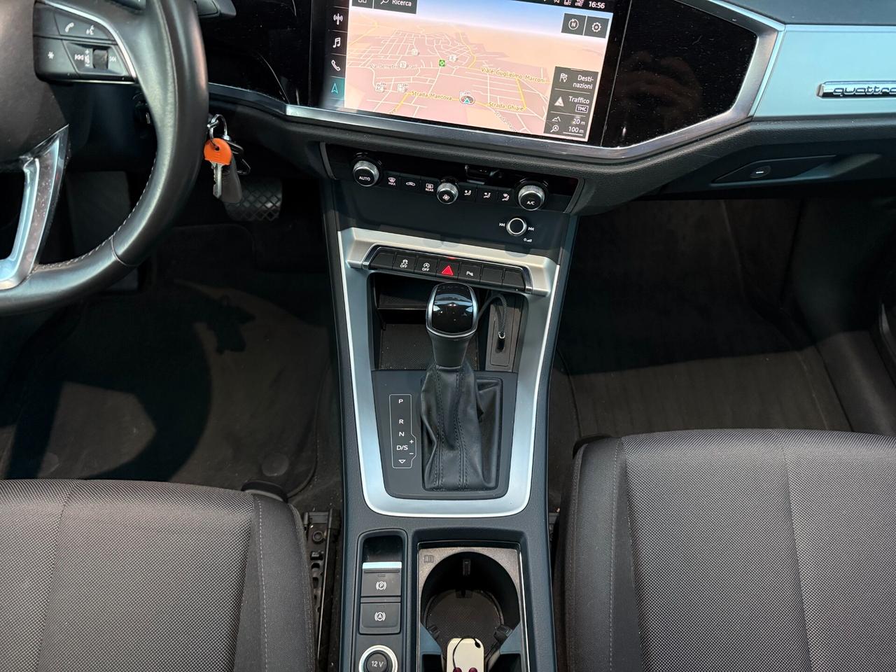 Audi Q3 35 TFSI Business