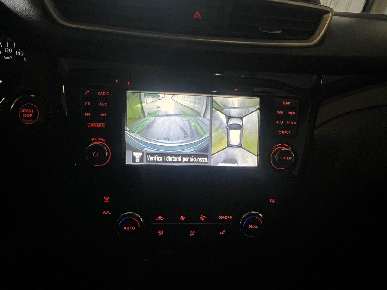 Nissan Qashqai II 1.5 dci Tekna 110cv UNICO PROP.