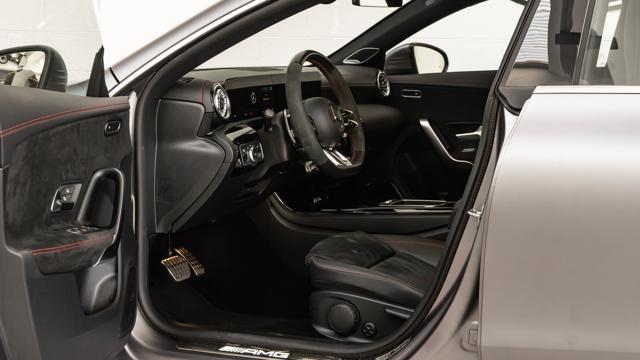 MERCEDES-BENZ CLA 45S AMG 4Matic+ Premium Plus IVA