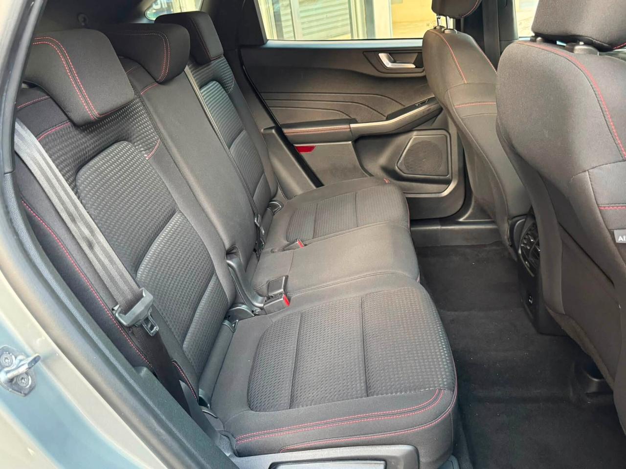 FORD KUGA 1.5 TDCI 120 CV. E6 2WD ST-LINE FULL PERFETTA