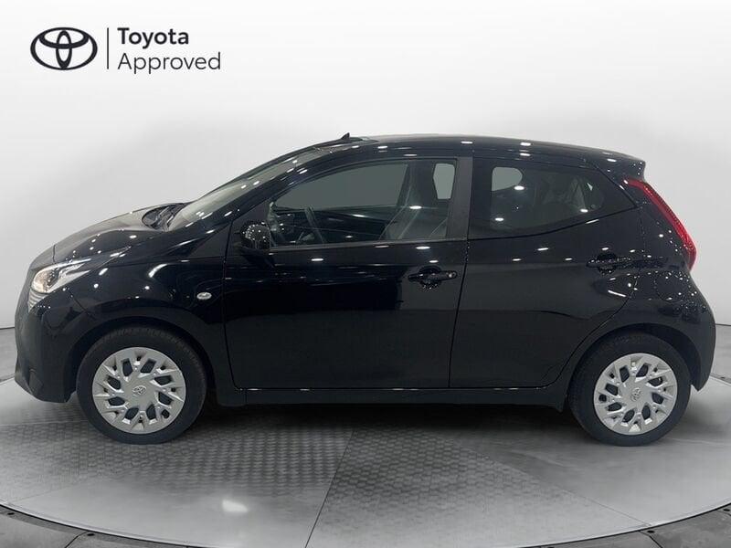 Toyota Aygo Connect 1.0 VVT-i 72 CV 5 porte x-play