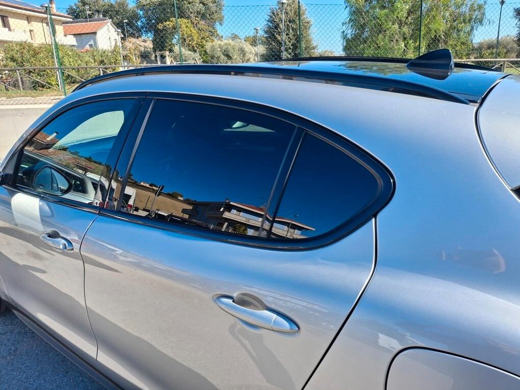 Alfa Romeo Stelvio 2.2 TD TETTO/Cerchio 20 - 2021