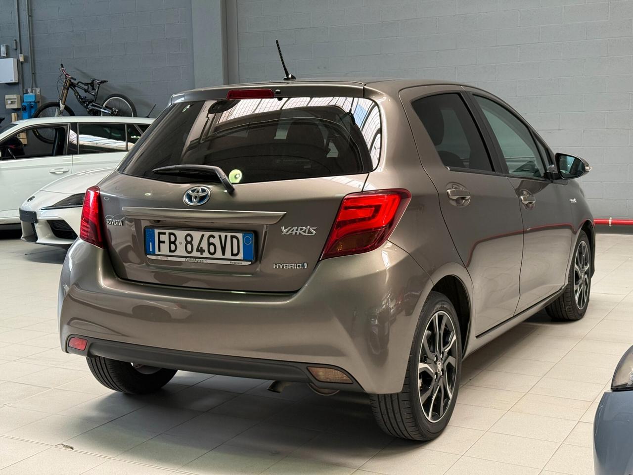 Toyota Yaris 1.5 Hybrid 5 porte neopatentati