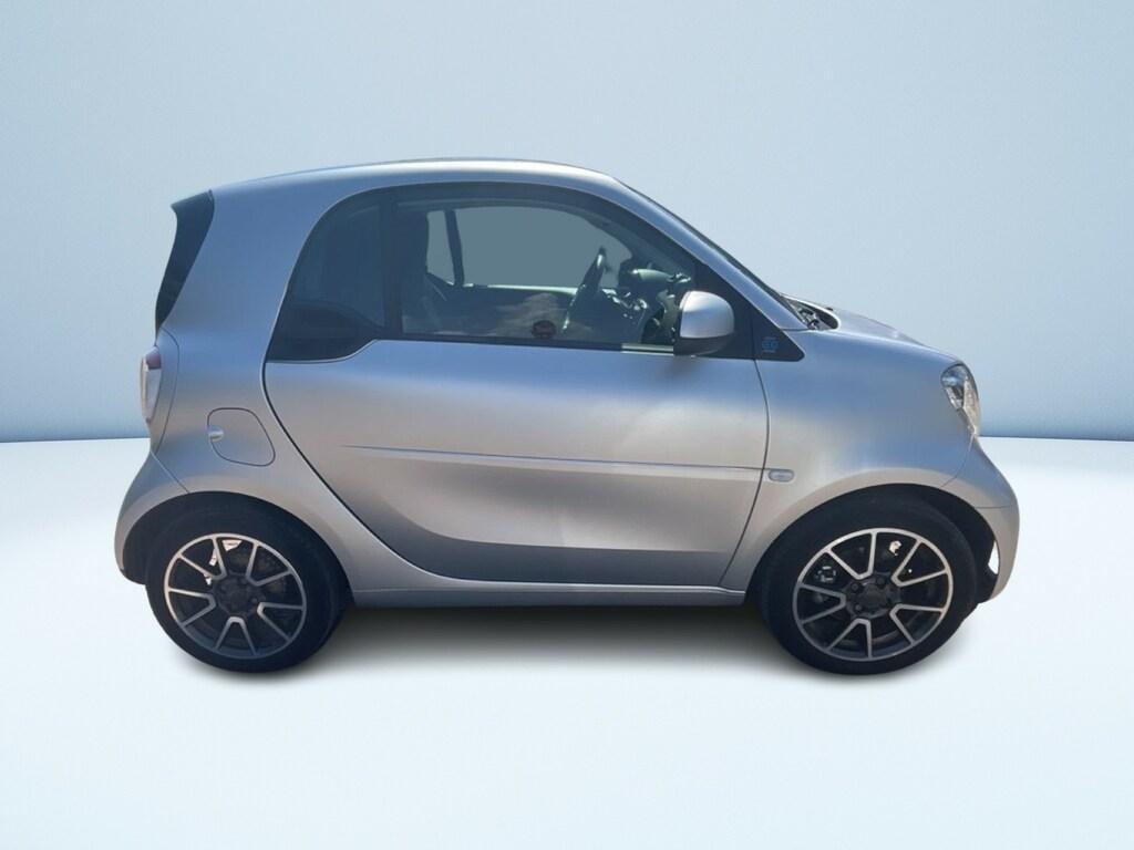 Smart fortwo 4,6kW EQ mattrunner