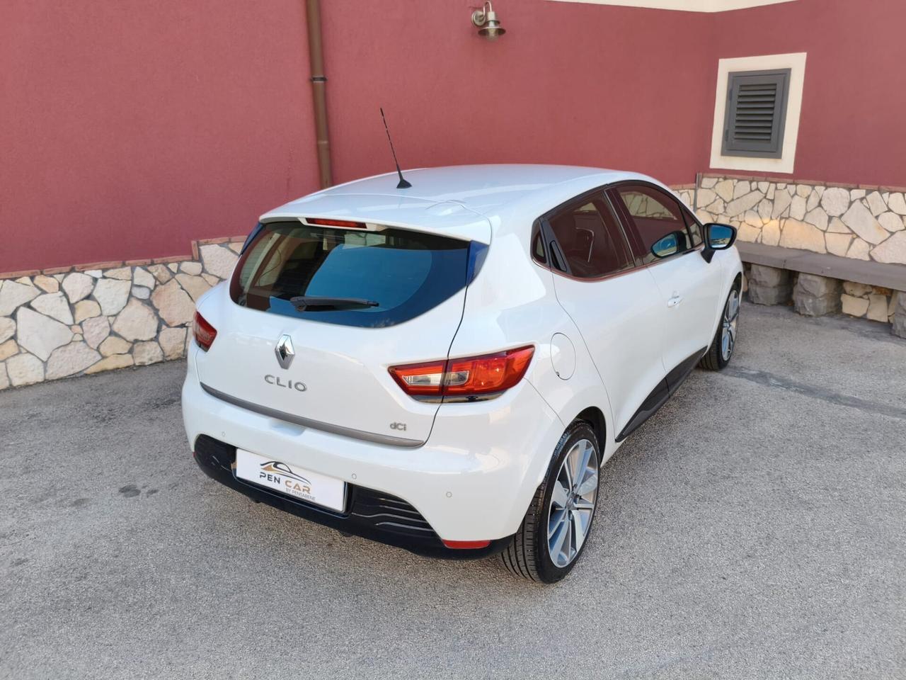 Renault Clio 1.5 dCi 8V 75CV 5 porte Costume National