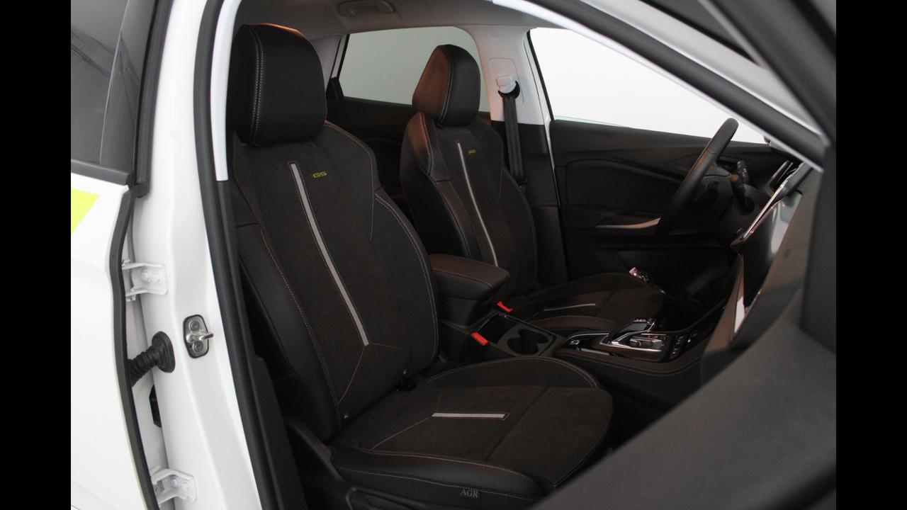 OPEL Grandland GSe 1.6 300cv PHEV AWD