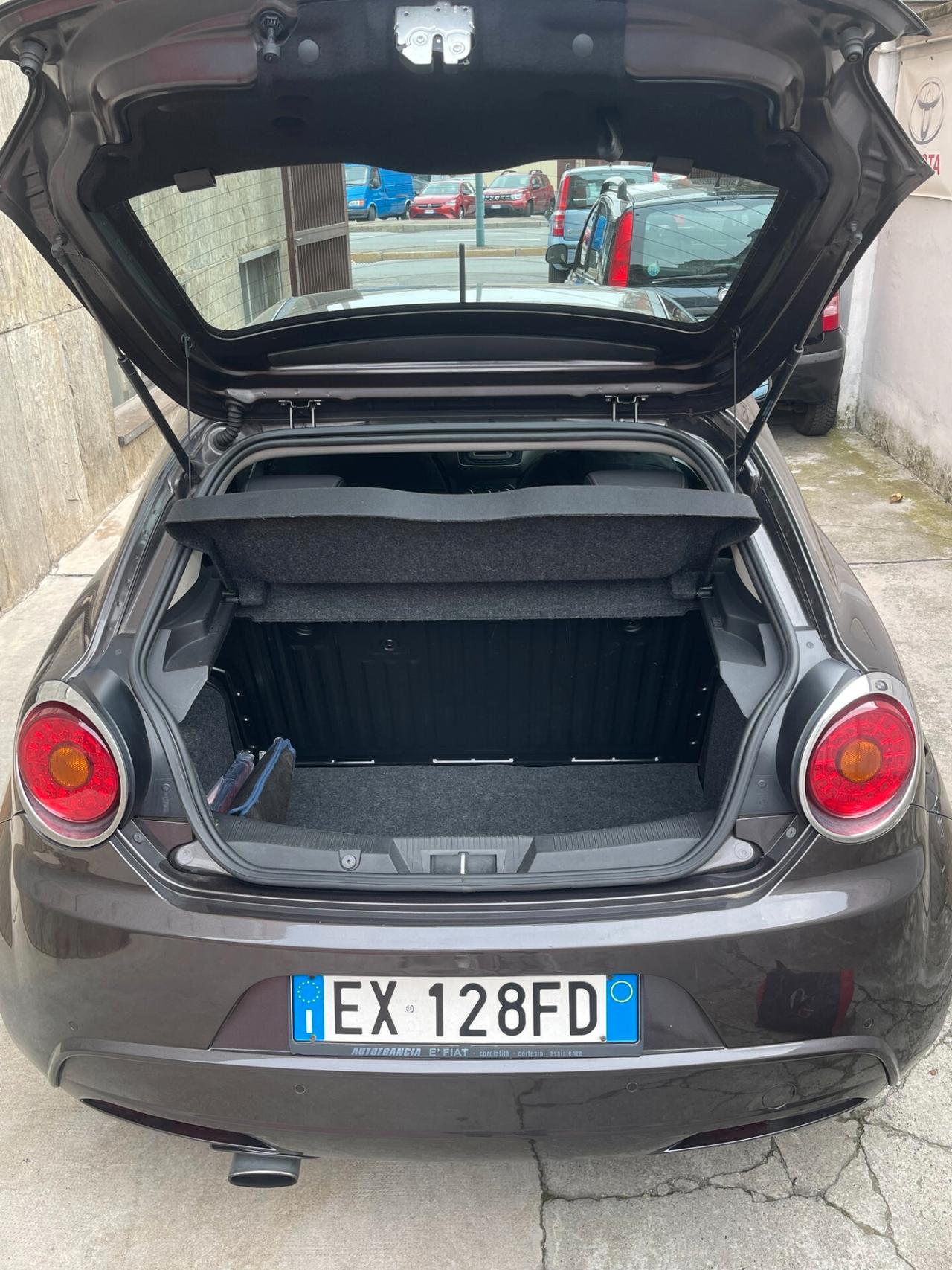 Alfa Romeo MiTo 1.4 T 120 CV GPL Distinctive