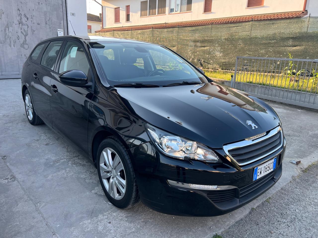 Peugeot 308 1.6 e-HDi Diesel 6MARCE POCHI KM