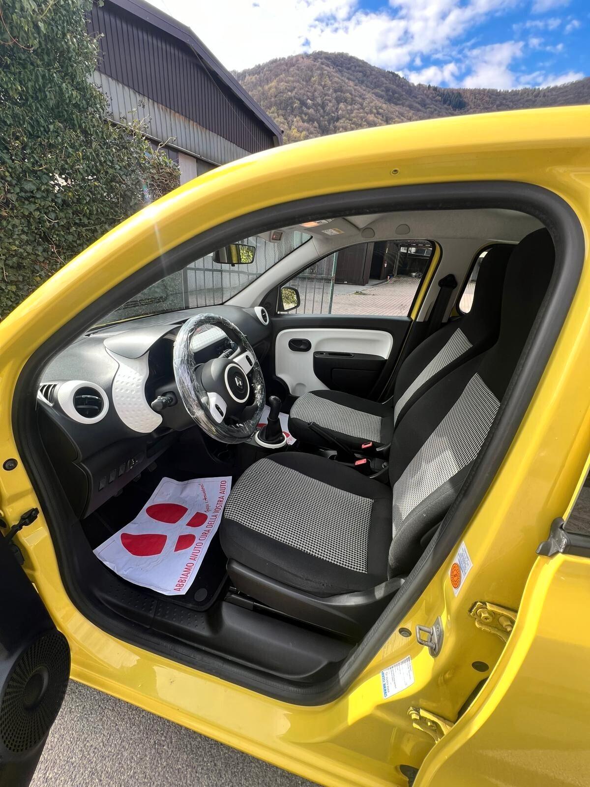 Renault Twingo benzina euro 6b neo patentati