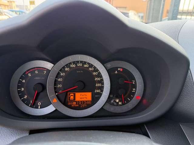 Toyota RAV 4 RAV4 2.2 d-4d Sol 150cv 4X4