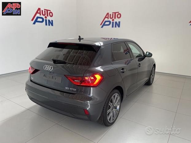 Audi A1 SPB 30 TFSI S tronic INTENSE *GARANZI...