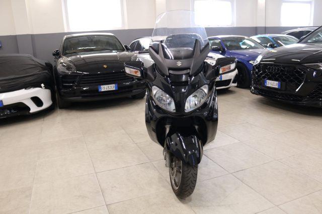 SUZUKI Burgman 650 EXECUTIVE